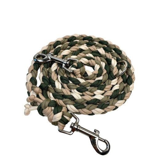 Paracord leash available in 3 lengths