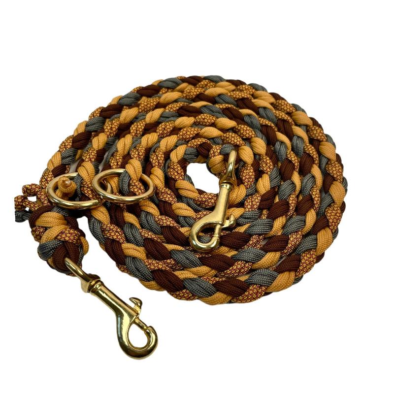 Paracord leash available in 3 lengths