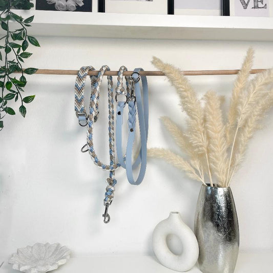 Verleihen Sie Ihrem Hund mit dem handgeknüpften Boho-Halsband „small Arrow“ einen einzigartigen Look! Das trendige Chevron-Muster sorgt für Stil und Komfort – ideal für modebewusste Vierbeiner!